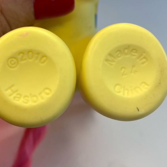 My Little Pony 6” Fluttershy Wonderbolts G4 2010 Figure w/Wings Yellow P… - Picture 8 of 11